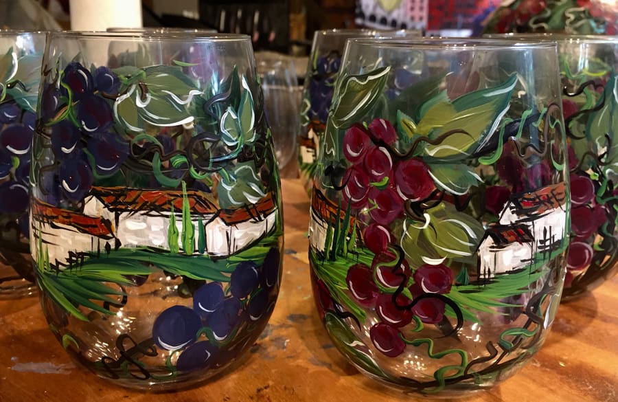 2018-10-16 Grapes and Villas Painting on Glass